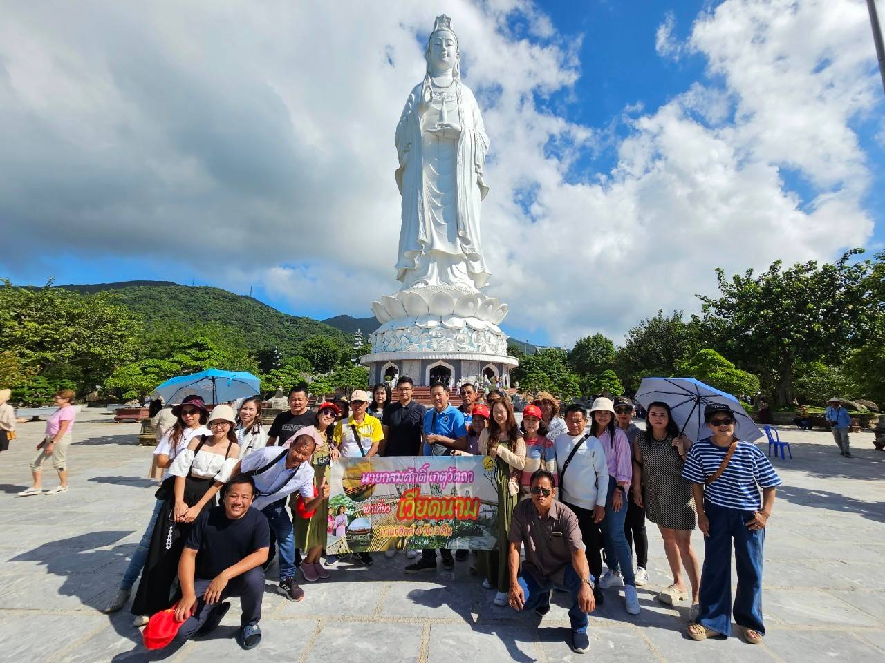 รับจัดทัวร์ท่องเที่ยวประจำปีต่างประเทศ